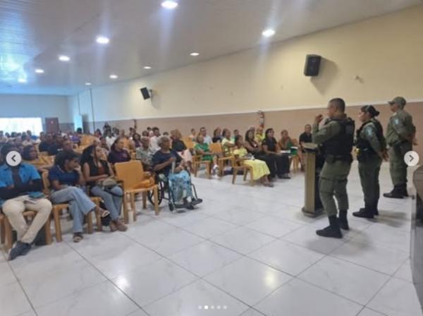  Patrulha Maria da Penha realiza palestra sobre viol&ecirc;ncia dom&eacute;stica em igreja de Floriano.(Imagem:Reprodu&ccedil;&atilde;o/Instagram)