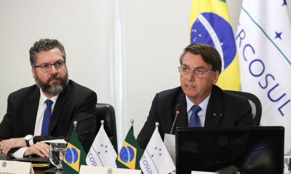 Em videoconferência, presidente participou de cúpula do bloco.(Imagem:Marcos Correa/PR)