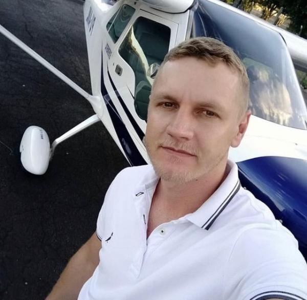 Piloto Leandro Holdefer morreu carbonizado após queda de avião em Teresina.(Imagem:Reprodução/Instagram)