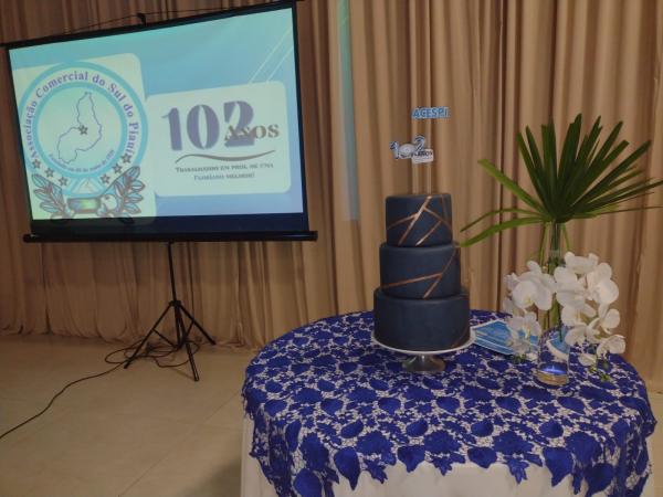 Associação Comercial do Sul do Piauí comemora 102 anos de existência(Imagem:FlorianoNews)