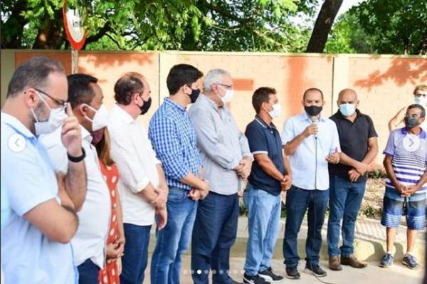 Prefeitura de Floriano inaugura obras de pavimentação em ruas do bairro Meladão.(Imagem:Reprodução/Instagram)