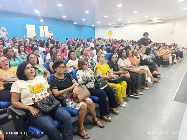 Floriano realiza III Seminário Municipal de Boas Práticas do PPAIC 2025.(Imagem:FlorianoNews)