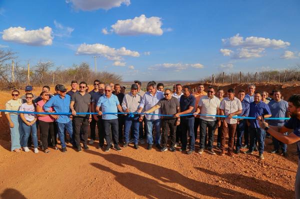 Ciro Nogueira entrega importante obra de abastecimento de água em Vila Nova do Piauí(Imagem:Ascom)