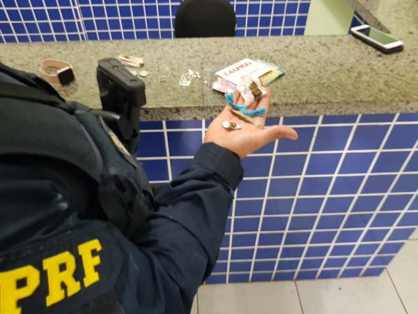 Apreensão de drogas em Buriti dos Lopes.(Imagem:PRF)