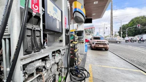 Operação interdita postos de combustíveis.(Imagem:SSP-PI)