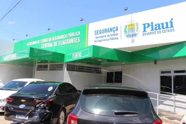 Homem foi encaminhado à Central de Flagrantes de Teresina.(Imagem:Lucas Marreiros/g1)