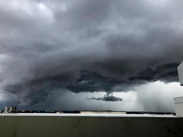 Inmet mantém alerta de chuvas intensas para todo Piauí nas próximas 24 horas.(Imagem:Mauro César Costa)