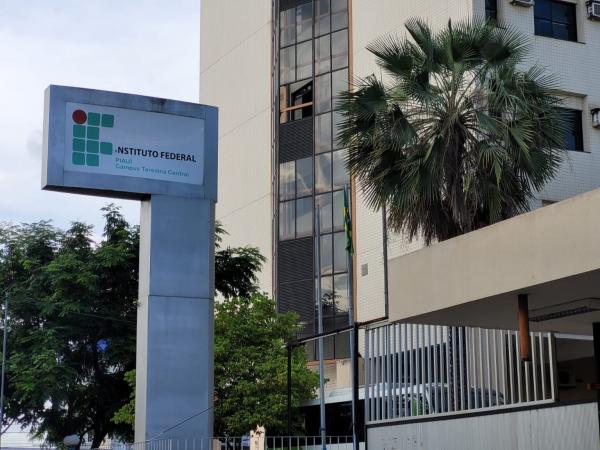 Instituto Federal do Piauí (IFPI).(Imagem:Carlienne Carpaso/ ClubeNews)