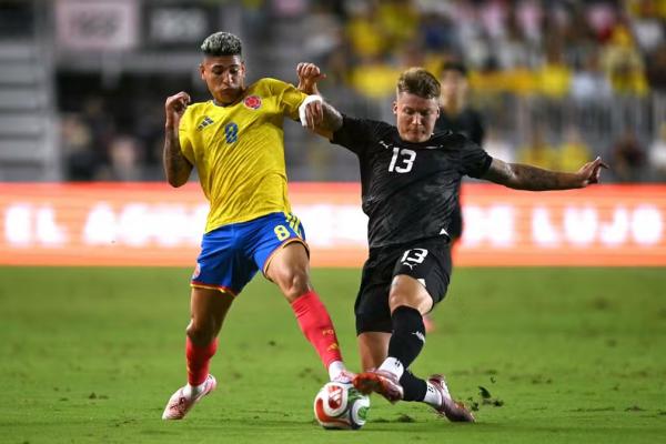 Carrascal entrou no segundo tempo de Colômbia x Nova Zelândia.(Imagem:CHANDAN KHANNA / AFP)