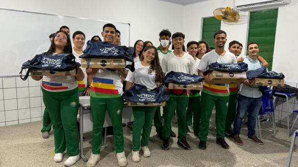 Intercambistas Seduckathon vivem últimos preparativos antes do embarque para a China na quarta-feira (19)(Imagem:Ascom Seduc)