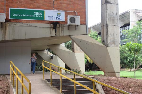 Seduc faz reprogramação e aulas voltam dia 21 na modalidade remota no Piauí(Imagem:Reprodução)