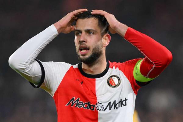 Zagueiro é rejeitado pelo Al-Nassr ao se apresentar em hotel: Escandaloso e inédito(Imagem:Reprodução)