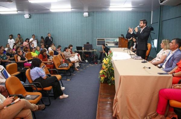 Secretário Washington Bandeira participa de encontro para professores formadores(Imagem: Divulgação)