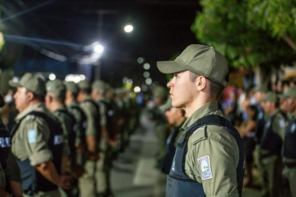 A data foi comemorada com uma solenidade cívico-militar no município e contou com a entrega de certificados de amigos do 3º BPM, além da certificação do policial padrão do mês..(Imagem:Divulgação)