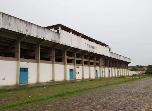 Estádio Municipal Tibério Barbosa Nunes (Tiberão)(Imagem:Aparecida Santana)