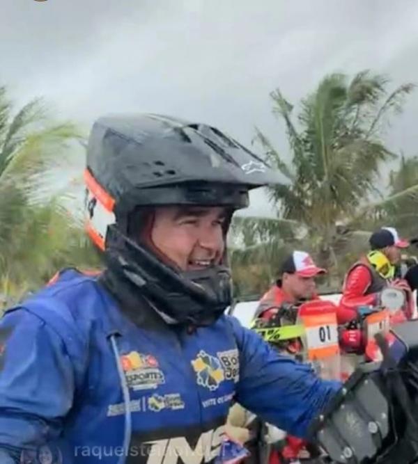 Piloto Rummeniggie Costa é campeão dos sertões na MT3 e 10º na geral das motos.(Imagem:Divulgação)