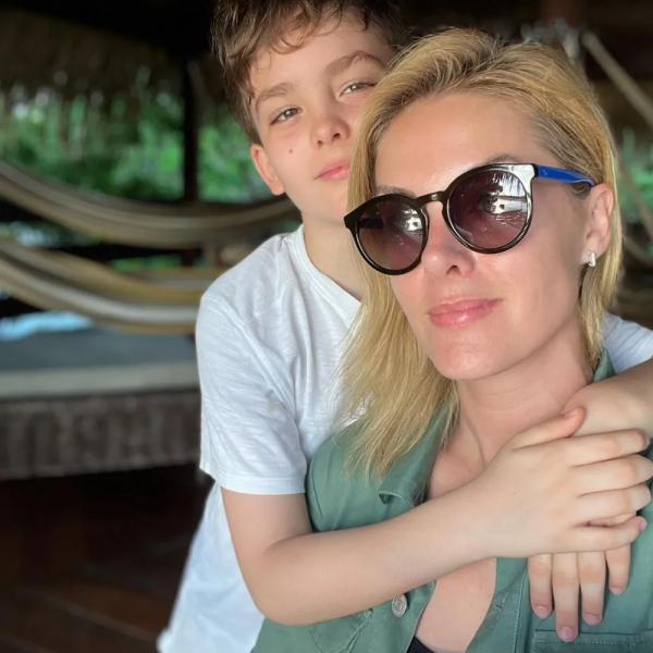 Ana Hickmann abre álbum de fotos com o filho.(Imagem:Reprodução/Instagram)