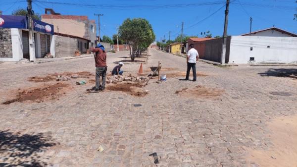 Infraestrutura: Serviço de tapa-buracos chega a mais seis bairros de Floriano(Imagem:Secom)