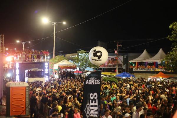 Corso de Teresina reúne 120 mil pessoas em retorno pós-pandemia(Imagem:Victor Melo)