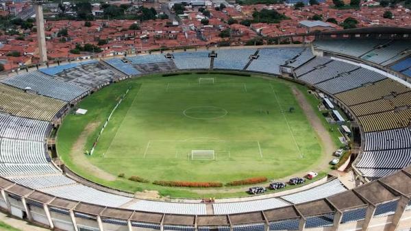 Estádio Albertão, em Teresina.(Imagem:Elbert Ribeiro/Rede Clube)