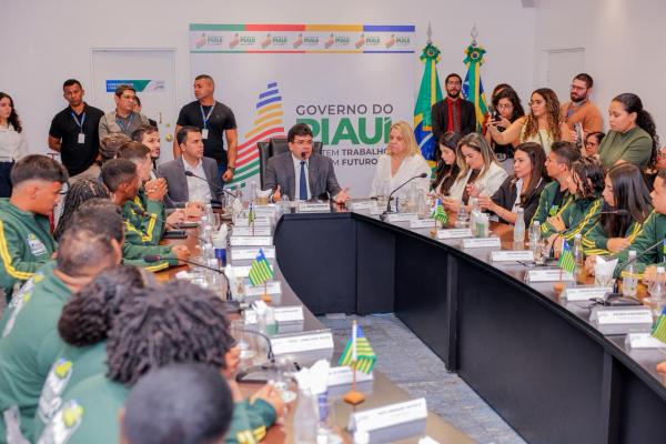 Programa Do Piau&iacute; para o Mundo ter&aacute; 300 vagas em 2026, anuncia Rafael Fonteles(Imagem:Gabriel Paulino)