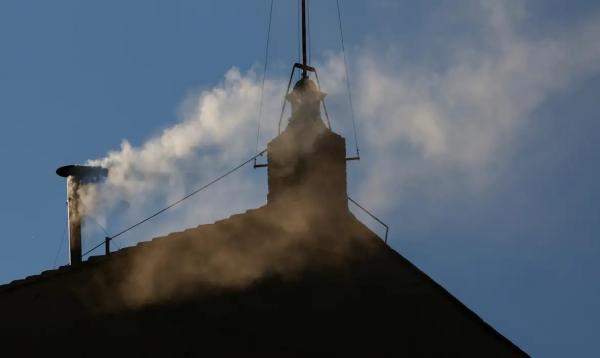 Nome escolhido pelo novo pontífice é Leão XIV.(Imagem:REUTERS/Yara Nardi)