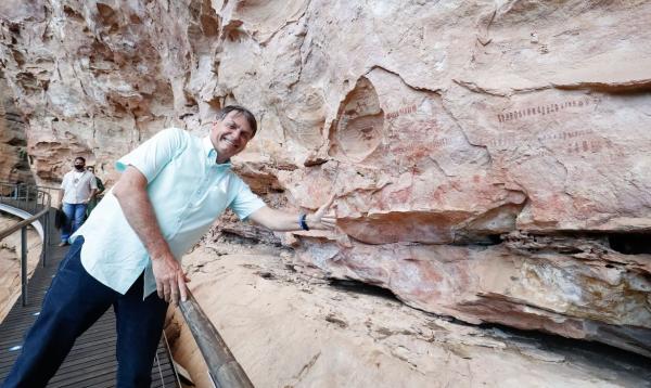 Bolsonaro visita Serra da Capivara e anuncia recursos para o turismo.(Imagem:Alan Santos/PR)