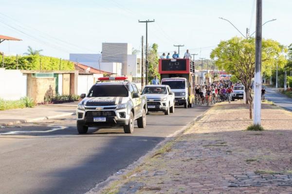 128 anos: Tradicional Passeio Ciclístico de aniversário dá show de participação em Floriano(Imagem:Secom)