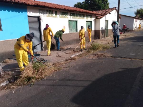 Prefeito Joel pede ajuda à população no combate a dengue(Imagem:FlorianoNews)