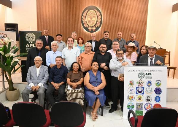 APL recebe 2º Encontro de Academias Congêneres e celebra lançamentos literários em manhã de integração cultural(Imagem:Divulgação)