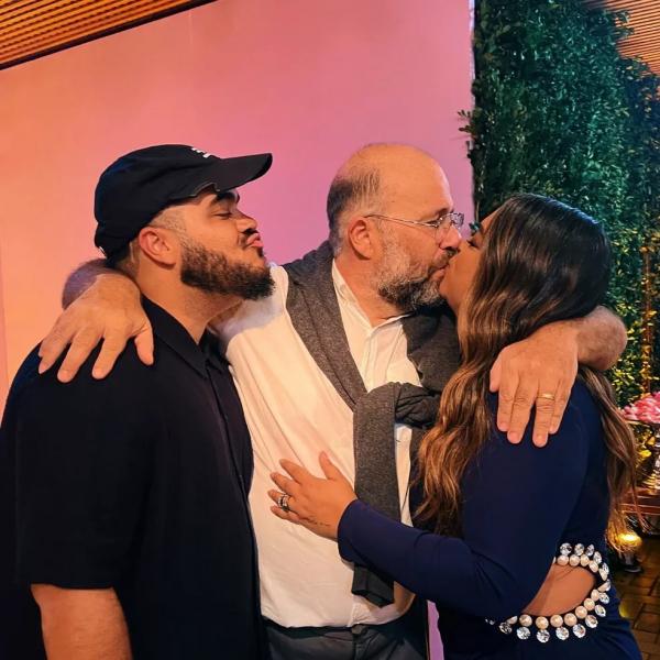 Francisco Gil, Otávio Muller e Preta Gil no aniversário da cantora.(Imagem:Instagram)