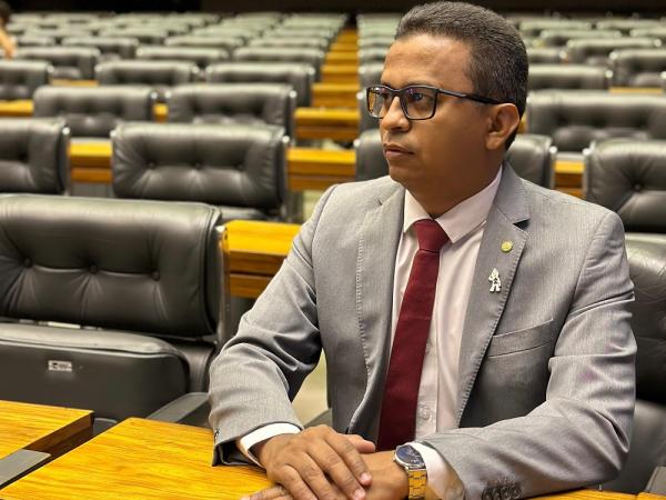Deputado Dr. Francisco compõe a Comissão Especial sobre dívidas dos municípios.(Imagem:Divulgação)