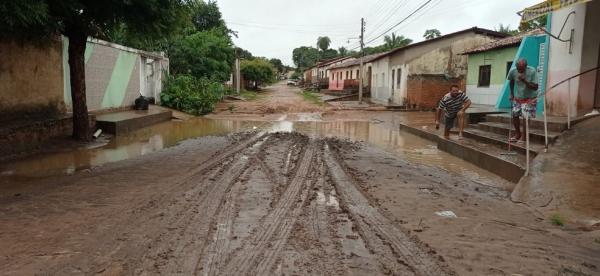 Ruas ficaram alagadas e destruídas após temporal.(Imagem:Geraldo Fonseca /Arquivo Pessoal)