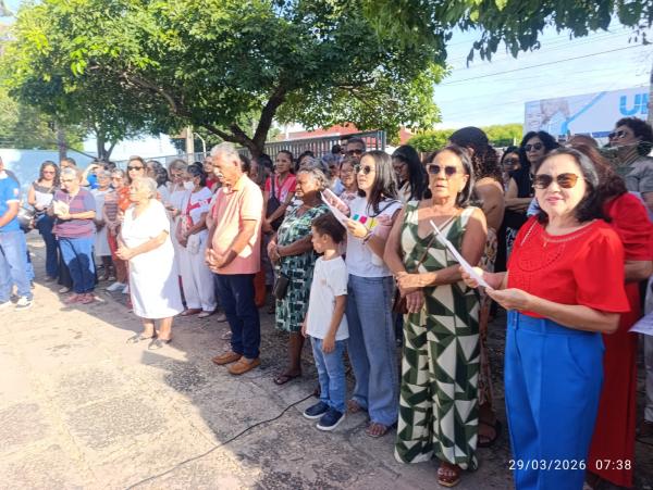 Domingo de Ramos abre a Semana Santa com celebra&ccedil;&atilde;o em Floriano(Imagem:FlorianoNews)