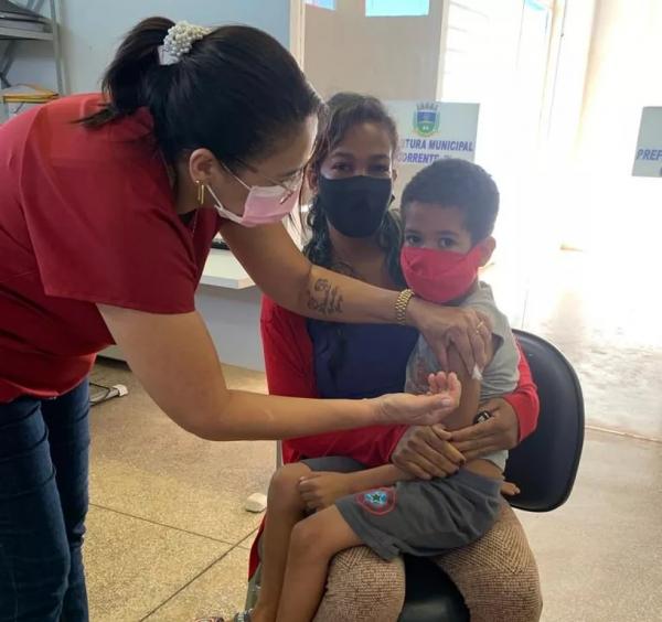 Vacinação de crianças já acontece no Piauí desde terça (18).(Imagem:Sesapi)