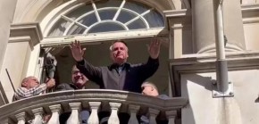 TSE proíbe Bolsonaro de usar na campanha discurso em residência oficial em Londres(Imagem:Reprodução)