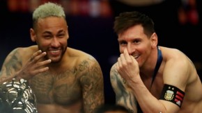 Neymar e Messi conversaram após o título da Argentina na final da Copa América(Imagem:Ricardo Moraes/Reuters)