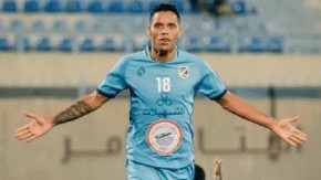 Patrick Fabiano, do Al Salmiyah, é o recordista de gols em um só jogo de primeira divisão em 2020(Imagem:Twitter/ Kwait Premier League)