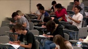 Pesquisa aponta que 51% ainda não se inscreveu no vestibular da instituição que deseja estudar(Imagem:Divulgação)