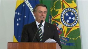 Bolsonaro desiste de depor e pede conclusão de inquérito sobre suposta interferência dele na PF(Imagem:Reprodução)