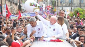 Presidente lançou selo comemorativo ao bicentenário da data.(Imagem:Domingos Junior /Bnews)