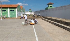 Reeducandos de Floriano trabalham na limpeza da unidade penal(Imagem:Divulgação)