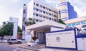 Inscrições para 1.379 vagas em cursos de graduação EaD encerram hoje (18)(Imagem:Reprodução)