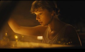 Novo álbum de Taylor Swift vende mais de 1,3 milhões de cópias em 24 horas(Imagem:Reprodução)