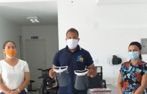 Secretária de Saúde de Floriano recebe doações da UFPI e IFPI(Imagem:Secom)