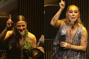 Marina Mathey e Verónica Valenttino são as primeiras atrizes travestis a vencer o Prêmio Bibi Ferreira(Imagem:Reprodução)