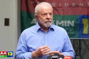 O presidente Luiz Inácio Lula da Silva (PT) se reuniu nesta segunda-feira (9) com os chefes dos demais poderes no Palácio do Planalto, menos de 24 horas após os atos de terrorismo(Imagem:Reprodução)