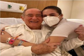 Humorista está se recuperando e filha está cuidando do pai.(Imagem:Reprodução)