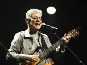 Chico Buarque dá voz ao desalento e à esperança do Brasil em 2022(Imagem:Divulgação)