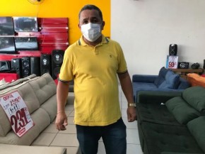 Genilson Silva, gerente da Lojas Vamol, filial de Floriano(Imagem:FlorianoNews)